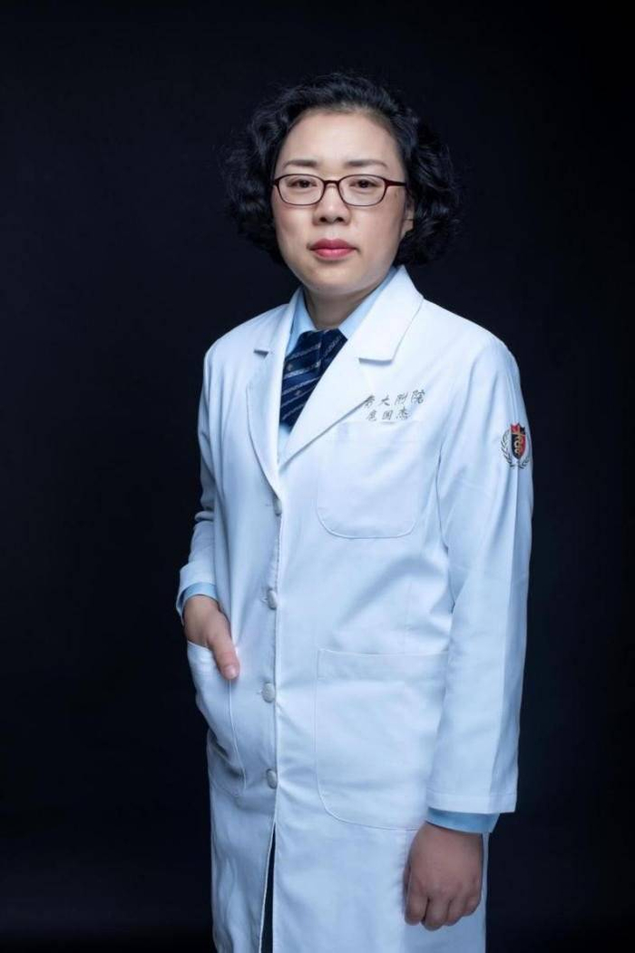 斯图加特迎社区盾关键赛,集结日回应争议,引发热议,医务组通报恢复的简单介绍-九游体育下载