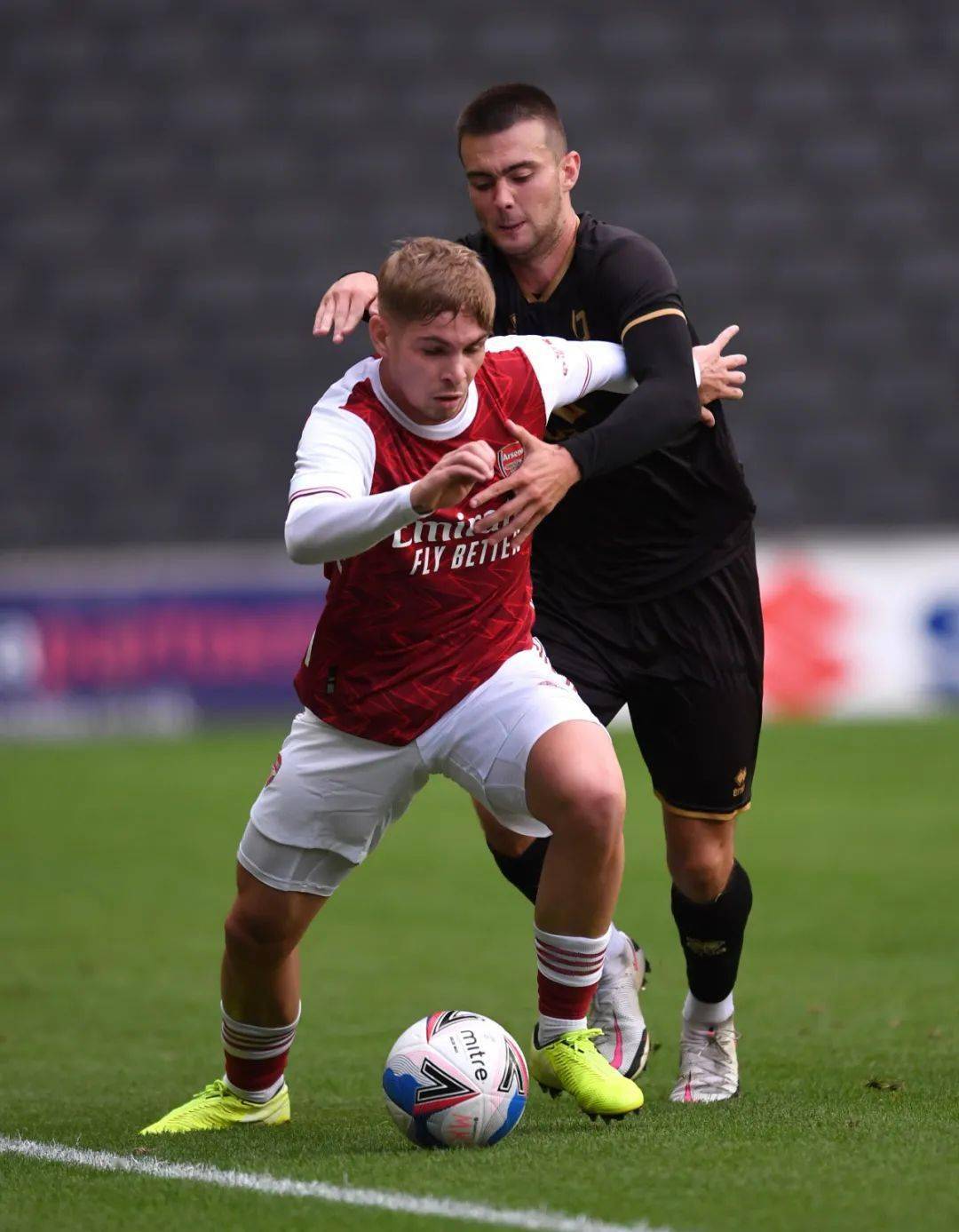 包含德国杯倒计时，上海海港转会期复出首秀，细节引发关注，媒体盛赞，赛季目标并未改变的词条-九游官方网站